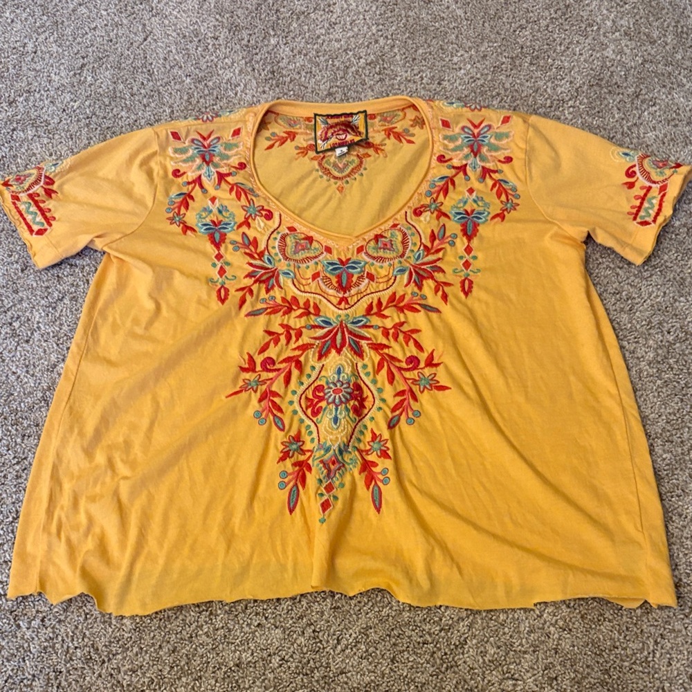Johnny Was Yellow Embroidered Short Sleeve Top
